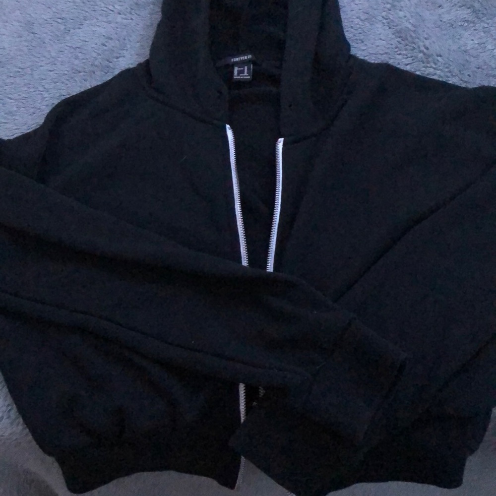 BRAND NEW FOREVER 21 jacket😍😍 EXCLUSIVE